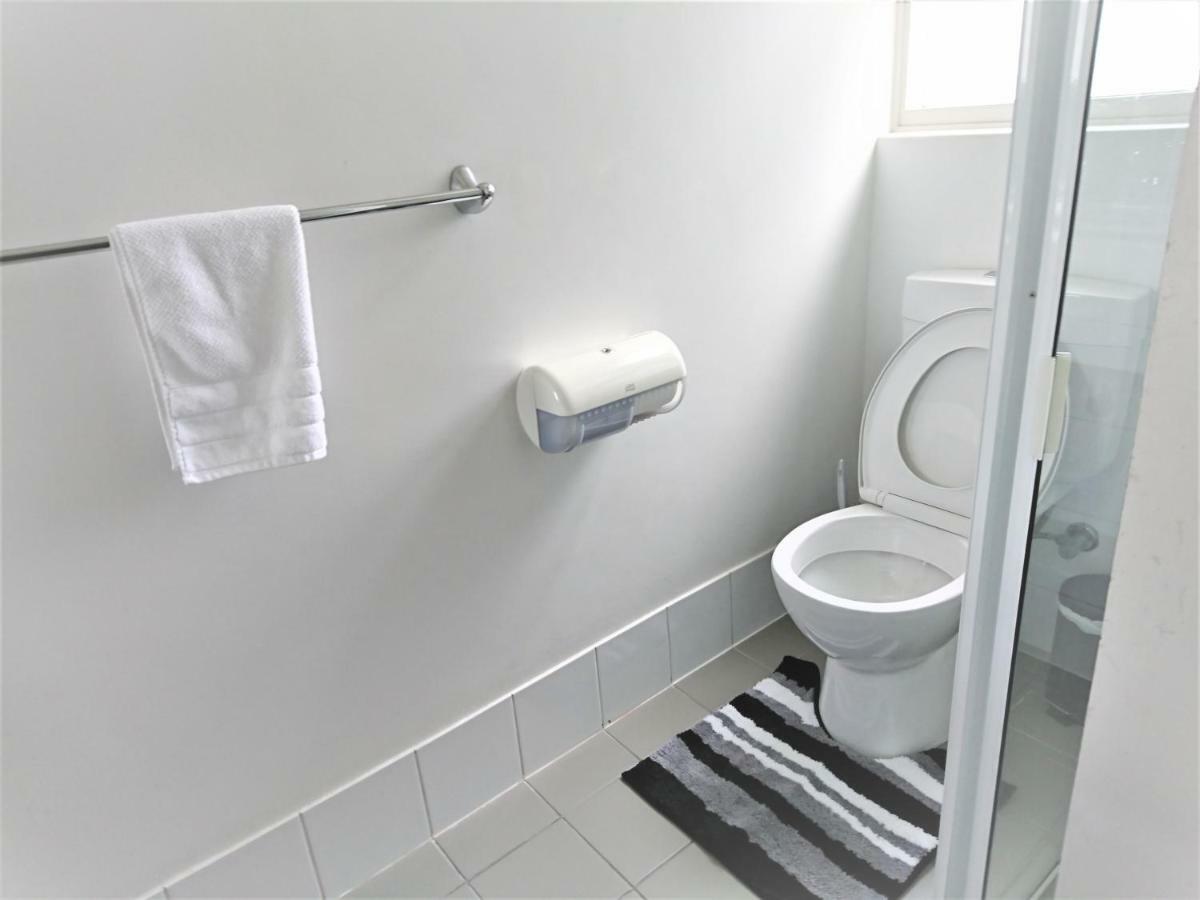Glenelg Beach Gateway Studio Apartment Exteriör bild
